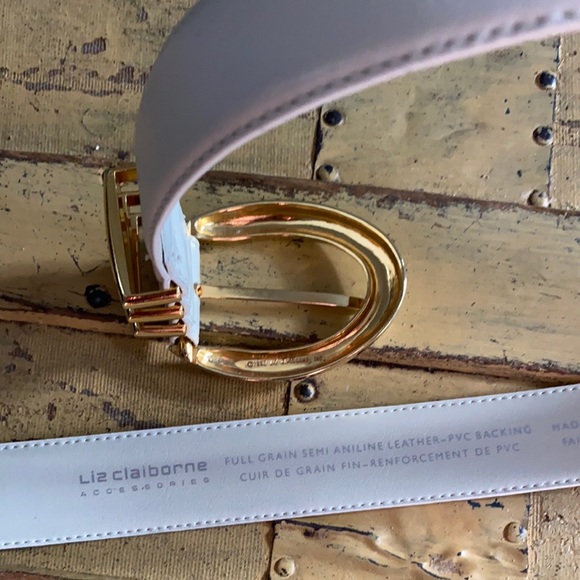 LIZ CLAIBORNE IVORY LEATHER VINTAGE BELT GOLD HARDWARE M main image 7